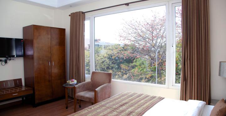 Alpina Hotels & Suites New Delhi Extérieur photo
