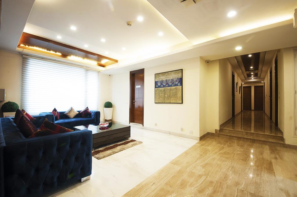 Alpina Hotels & Suites New Delhi Extérieur photo